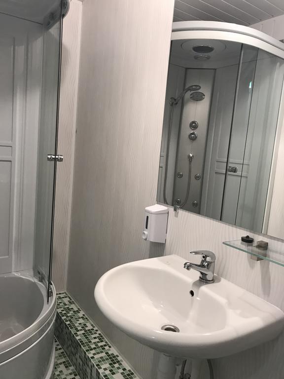 A1 Apartments With Free Parking 里加 外观 照片
