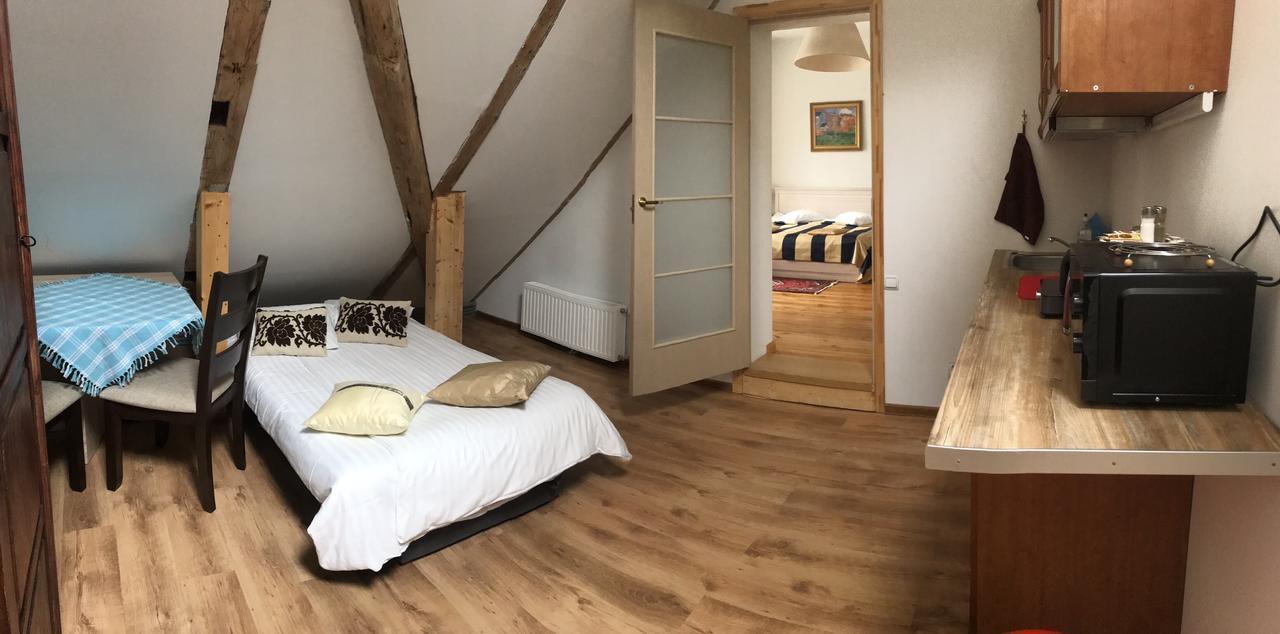 A1 Apartments With Free Parking 里加 外观 照片